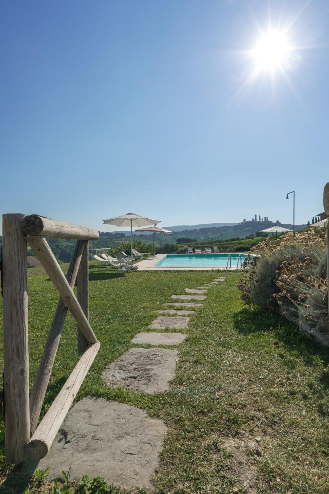 Ferienwohnung Charming House - Parking Included San Gimignano Exterior foto